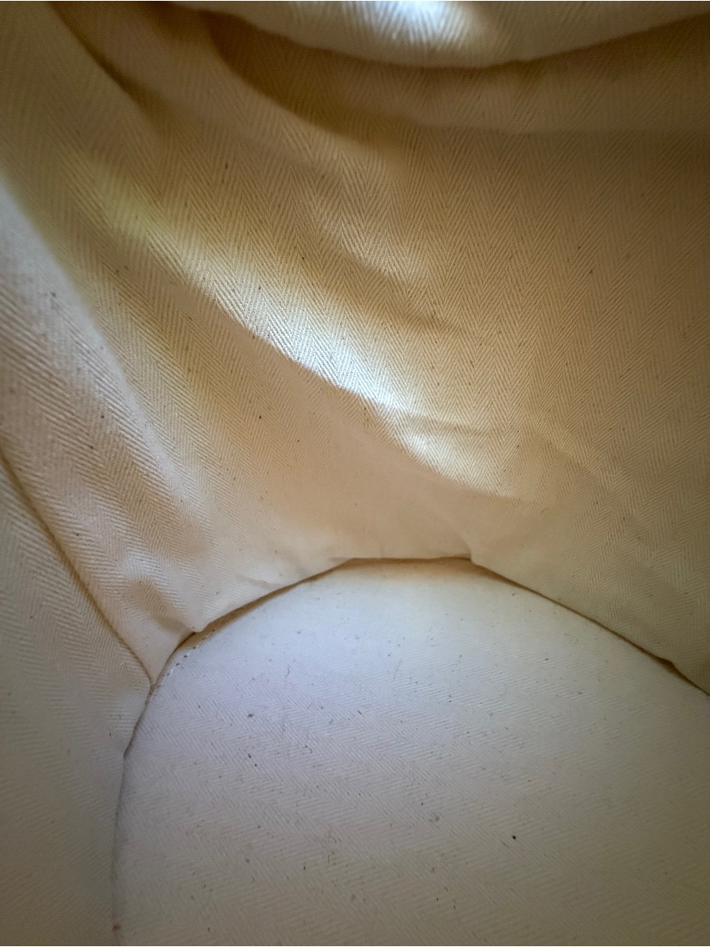 House of Harlow 1960 Bucket Shoulder Bag in Cream with Brown Vegan Leather - Picture 10 of 12